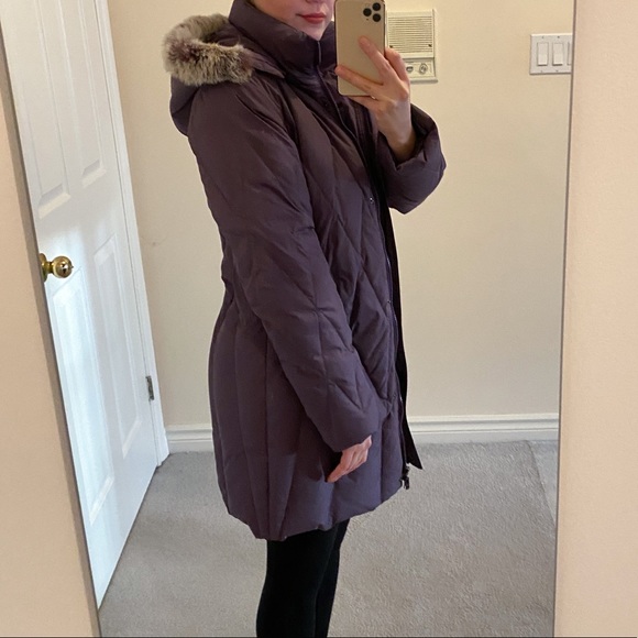 Purple Light-weight Down Coat with Real Fur Trimmed Hood Size XS IGLU Canada - Picture 6 of 12